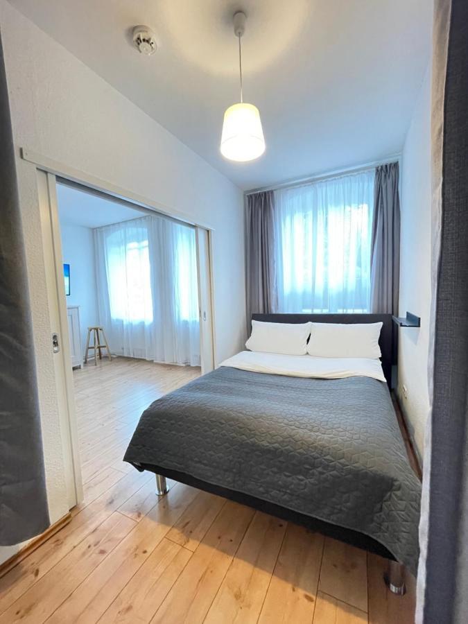 Ferienwohnung Im Stadtzentrum Von Bernau - Schoene Ferienwohnung Mit 1 1/2 Zimmern, Bad, Spuelmaschine, Waschmaschine, Komplette Kueche, Wlan Bernau bei Berlin Buitenkant foto