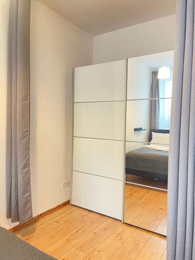 Ferienwohnung Im Stadtzentrum Von Bernau - Schoene Ferienwohnung Mit 1 1/2 Zimmern, Bad, Spuelmaschine, Waschmaschine, Komplette Kueche, Wlan Bernau bei Berlin Buitenkant foto